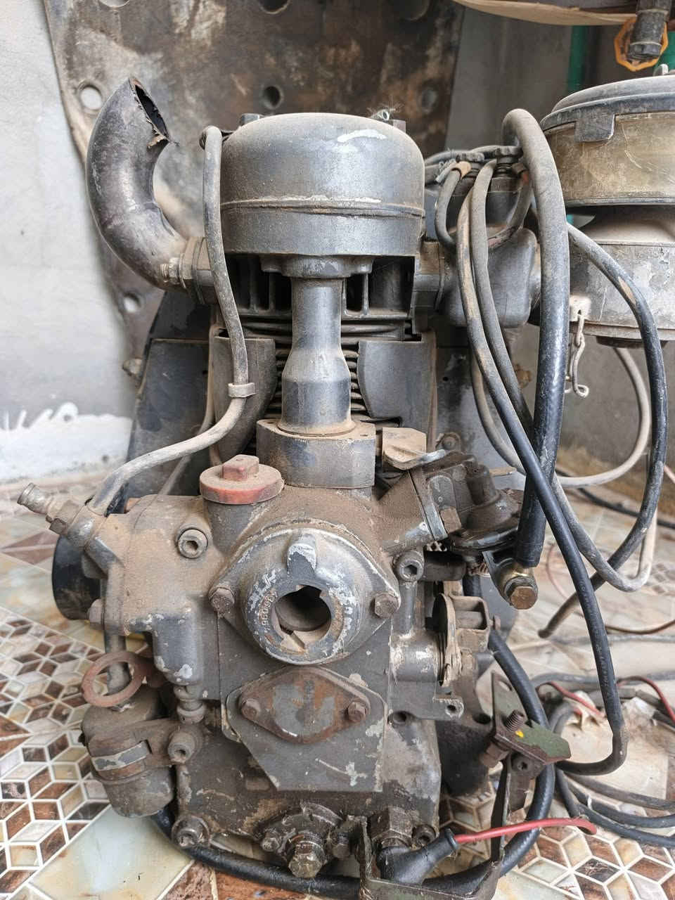 السلام عليكم
محرك ايطالي للبيع
للاستفسار الاتصال
***********
