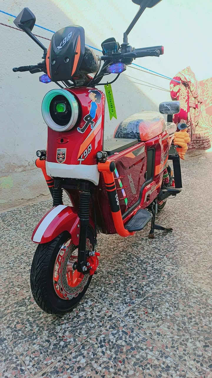 دراجه شحن للبيع السعر 750 وبيها مجال المكان النجف الاشرف***********
