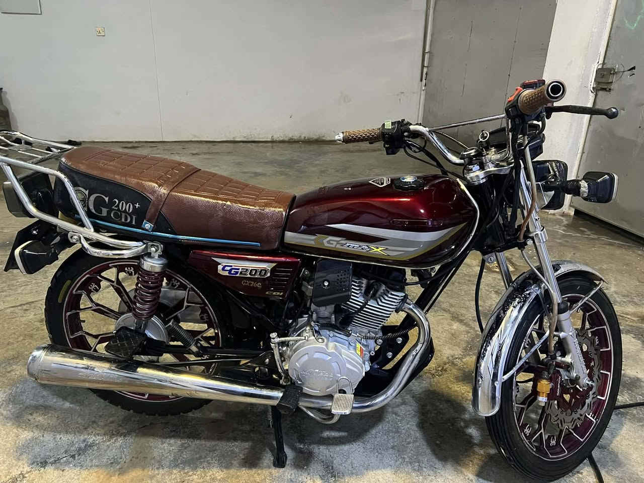 للبيع ماطور ٥كير هونزده وجبه اول موديل ٢٥اخو جديد لوك لوك رقم موبايل ***********
