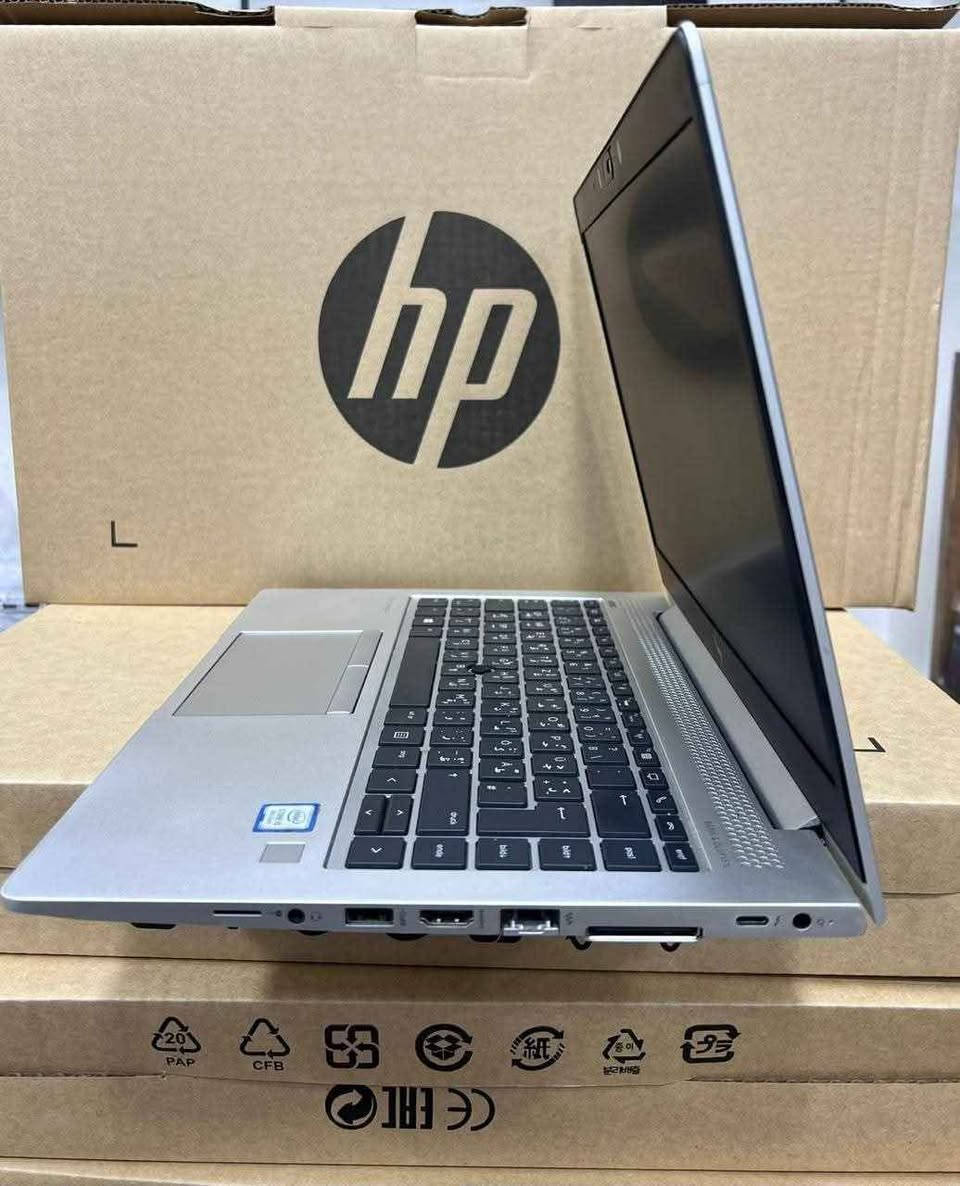لابتوب سلم خفيف حديث معالج قوي وجيل عالي Hp 840 g5 Ci5 جيل ثامن نظافة عاليه جدا شاشة لمس الشكل الجديد لشركة hp 
. 
 السعر 285 الف  مع التوصيل المجاني والحقيبة والشاحن الأصلي 

. 
 النظافة شرط اخو الجديد وعل الفحص وين تريد
مناسب للدراسة والبرامج المكتبية والطباعة والتصفح والامن السيبراني وغيرها من البرامج 
……………………

 المعالج Core i5-8th جيل ثامن 
شاشة لمس 
 ذاكرة الوصول العشوائي (الرام) 8GB 
 التخزين( الهارد) SSD 256GB 
 مقاس شاشة 14 انج دقة عالية 
 منفذ HDMI & TYPE C 
 كيبورد  عربي انكليزي
الرام والهارد قابل للتطوير 
…………………………………
*********** واتساب بغداد, العراق
