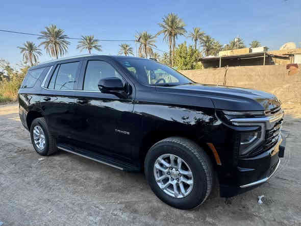 تاهو موديل 2025 خليجي ضمان وكالة المنصور سيارة كفالة عامة من زلغ  من جميع النواحي  كير مكينة شرط فحص بعدها بضمان الشركة وكلها مجاني كافة الامور 
رقم#بغدادباسمي تحويل ثاني يوم 
السيارة بدون دبل كود (كفاله )
عداد المسافة 3 الاف ( زيرو)
المواصفات 
5كامرات
كامرة دوارة 
لون اسود ملكي 
حجم المحرك V8 5.3L
مرتبط بناقل حركة أوتو 10 نمر
رادار + تحديد مسار + مانع تصادم + نقطه عمياء مفتاح التشغيل بصمة
4 باب بصمة
تشغيل عن بعد 
دفع خلفي RWD 
اريل نفكيتر 
حساسات أمامية 
حساسات خلفية 
لايت زينون + LED
بك لايت LED 
دخول بصمة ذكي 
ويل كب 18
حساسات ضغط الاطارات 
اشارة في المرايا الجانبية 
تعليق لمس
هاند بريك كهرباء 
دشبول شاشة ديجيتال متصل
شاشة جبيرة حجم 17 + Apple Car play
شفتات مقود 
مثبت السرعة Cruise 
المودات والاوامر الصوتية 
مخرج منفذ الطاقة 
3 قطع تبريد
حركة المقاعد الأمامية كهرباء
ثلاجة 
تبريد لمس مناخين منفصلين 
3 قطع تبريد 
أوضاع القيادة Drive Mode 
أوتو هولد Auto Hold 
نظام مانع الانزلاق 
نظام نزول المنحدرات 
نظام تحديد المسار
نظام اطفاء وتشغيل المحرك التلقائي
تطعيم الدواخل ألمنيوم
مكان سيارة بغداد الرصافة 
جديدة وبل عافية ع ياخذها 

مكان سيارة كربلاء 
*********** 
سعرها  (620)
