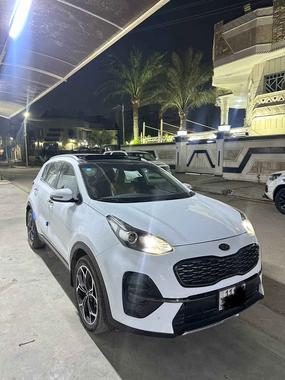 السلام عليكم اخواني
سبورتج جيتي لاين اعلئ فئه للبيع
كفاله عامة  من صبغ وتبديل الموديل ٢٠٢٠  ماشيه ٤٧ الف
المواصفات :
محرك الفين دوش 
بصمه + تشغيل عن بعد 
بنوراما هاندر بريك بصمه + اوتو هولد + مانع نزلاق + مانع نحدار + مود درايف 
صندوك كهرباء + ذكي شاشه نفكيشن + كامره داورة
تبريد بيانو + مناخي 
كراسي جلد + كراسي كهرباء 
شاحن واير ليس للهاتف نقال 
بكلايت لد + لد نهاري زينون + بروجكتر زينون 
8 ايرباك 
دركة حرف D
حساس امامي + حساس خلفي + حساس مطر + حساس لايت تبريد قطعتين 
ويل كب كبير نيكلات دوس كروم 

رقم بغداد الدولي جديد هزه كامله وجديدة ✅
السعر ٢٠٨
السياره جدا نضيفه وجديده بالعافيه ع ياخذها 
بيها بارد بلباب الخلفي 
مكاني بغداد البلديات 
للاستفسار اتصال ع رقم 
***********
