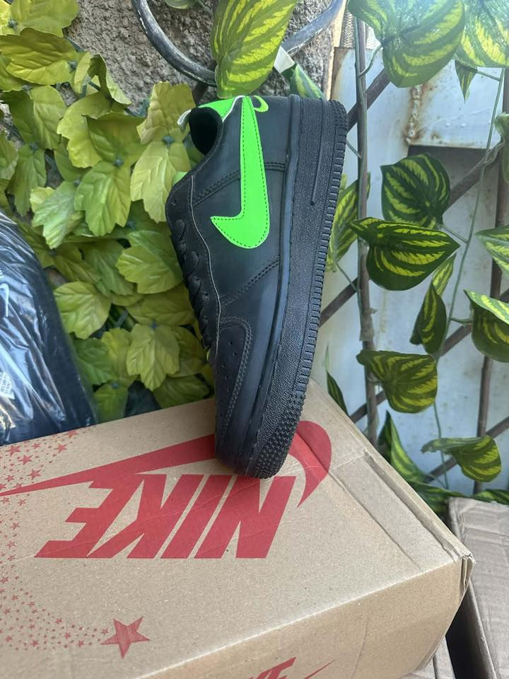 شلعه قليله بسعر مناسب خاص او رقم ***********
