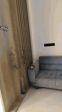 البيت للبيع مساحة ٢٠٠ م ع شارع ١٢م مقابل مطعم موسى الكاظم قرب جامعه العين بناء ٢٤ بيت وشقه البيت يتكون من ٤ غرف و صالتين واستقبال ومطبخ وصحيات ٣ الشقه معزوله تتكون من غرفه واستقبال ومطبخ وصحيات مواصفات البناء شيش الماس كونكريت المهدى الماء والكهرباء والمجاري أفياء سعوديه بورسلين جداري الأرضية ايفا أبواب تركيه كل مواد البناء درجة اولى للاستفسار الاتصال على الرقم ***********
