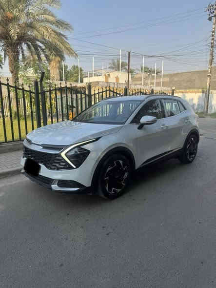 سلام عليكم ورحمة الله وبركاتو 
للبيع كيا سبورتج مال دوليه موديل 2024 خليجي مكفول عده رصعه باب الصدر ومصلحه لا صبغ لا تبديل ماشيه 10 ألاف بسمي تحويل ثاني يوم 
موصفات تحكم استيرن جهتين
شفتات استيرنً
شاشه كامره دواره 
حساس امامي خلفي 
بصمه تشغيل عن بعد 
هندبريك دكمه 
مانع تزحلق
نضام قياده اربع سرع
اوتو هولد نضام منحدرات
اربع جام مكرباء 
تبريد قطعتين 
اشاير بل مري
كراسي كهرباء عدد 2
تدفئة مقائد زائد استيرن 
سعرها 228 وبيها مجال 
العنوان السيديه شارع التجاري غير متواجد عل فيس اتصل وتدلل
***********
