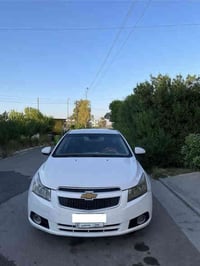 شوفر كروز للبيع موديل 2009 رقم بغداد كير ومحرك محور كوريلا  التبريد شغ...