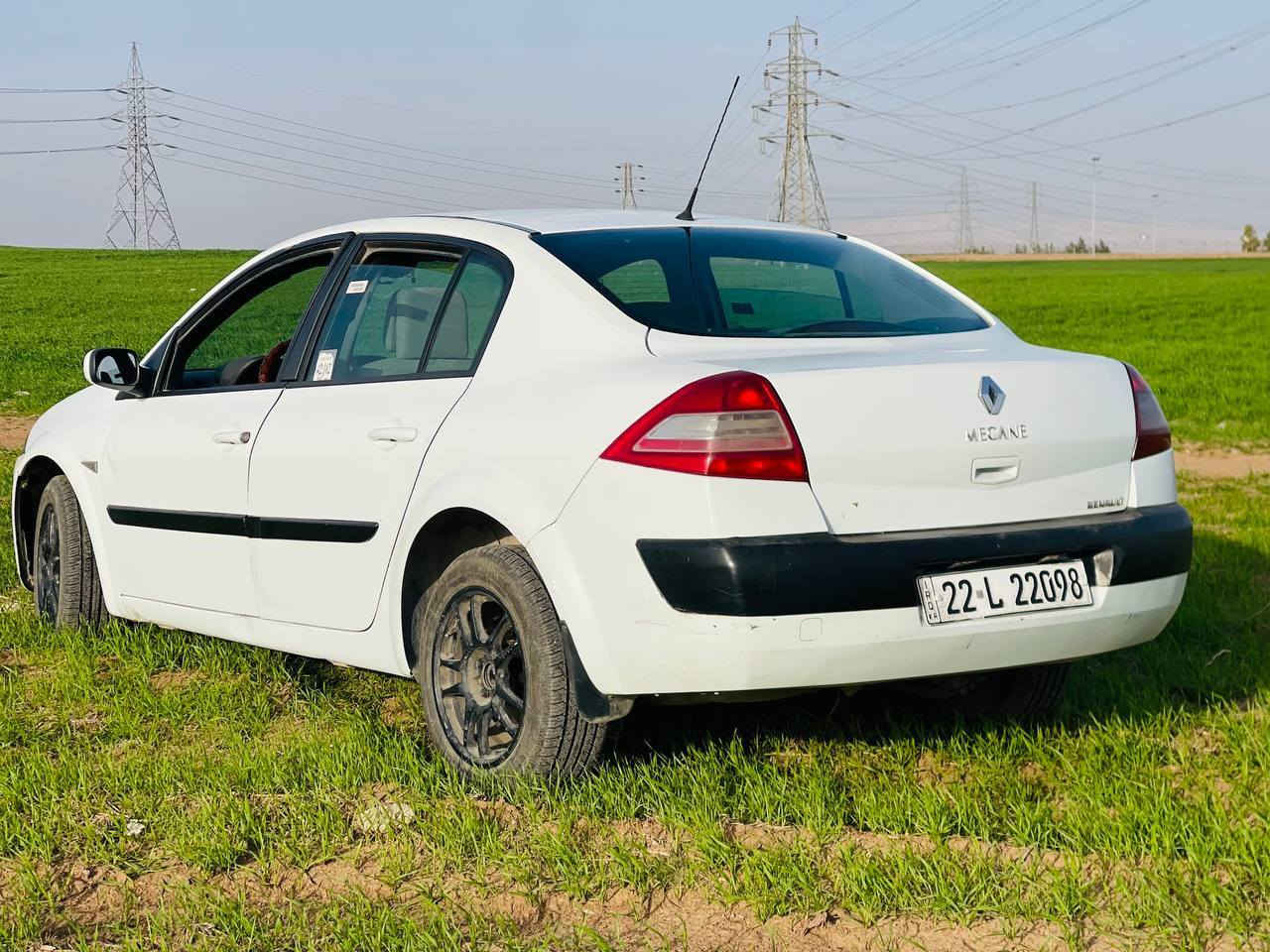 ڕینۆی میگان   2013 تۆماتیک گیرعادی جام کارەبا ئۆتۆ  سەنەوی   تا2027تازەیە
*********** واتس ئاپشی لەسەرە
