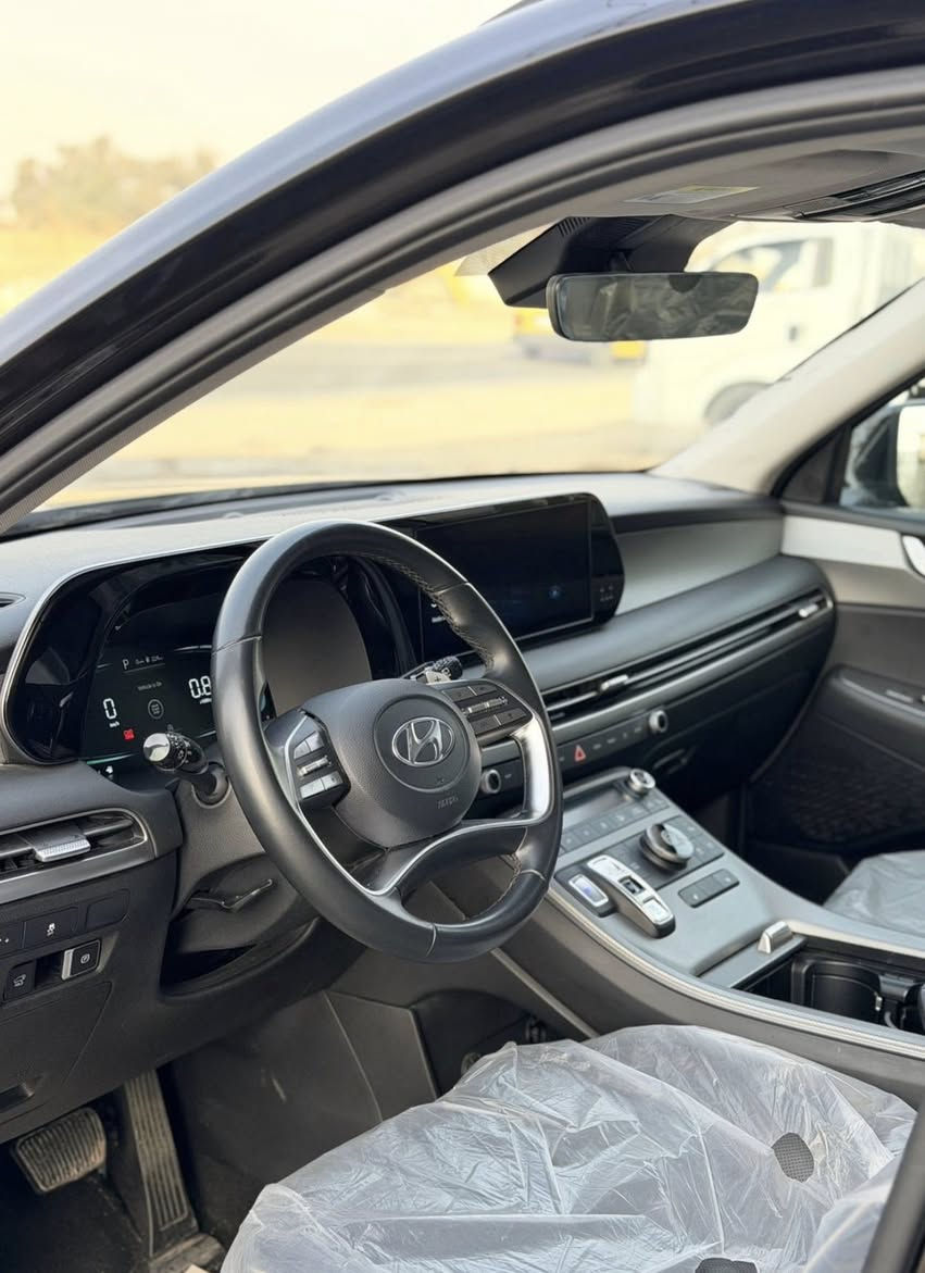 هونداي باليسايد  2023 لمتتد  فول 1/1
رقم بغداد اباسمي
 
1 - اللون /  اسود
2 - العداد  / 75
3 - الرقم / بغداد
4-  شاشة عرض(داتا شو)
5- المحرك   v6    3.8 
6- بصمة تشغيل + بصمة ابواب 
7- ويل كب حجم ٢٠ 
8-  فتحة سقف عدد ٢
9- سماعات هارمن كاردن 
10- رادار امامي  + خلفي 
11- حساسات امامي + خلفي 
12-  كامرات عدد 6  360 درجة 
13- كشنات امامي خزن ميموري 
14-  كشنات كهربائي تدفئة 
15- كشنات جلد  
16- جنطه كهرباء 
17- بردات جانبية
18- تبريد مركزي امامي + خلفي منفصل التحكم
19-تحكم ستيرن + شفتات
20- تدفئة ستيرن 
21- مرايا هيتر + تعتيم 
22- صندوق كهربائي شفط 
23 - وضعيات قيادة  (٥)
24- ويل كب حجم  ٢٠ 
25- اوتو هولد + نقطة عمياء 
26- سايد بريك بصمة + مثبت سرعة
27- شحن لاسلكي 
28 - إشارات بالمرايا  + إشارات جانبيه
29 - اوتو بريك 
30 - تحديد مسار
31 -شاشة ديجتال كبيرة
32 -تشغيل عن بعد .
33 - خزن مقاعد الاماميه
35 - نظام مانع انزلاق 
36 - نظام نزول منحدرات 
37 -كشنات Vip منفصل 
 والكثير من المواصفات لم تذكر بعد .
 
الضرر موضح بالصور او رقم الشاصي موجود البجم كبس بدون ايرباك السياره جديده مابيه اي نقص 

السعر    260 ورقه  
***********
***********
