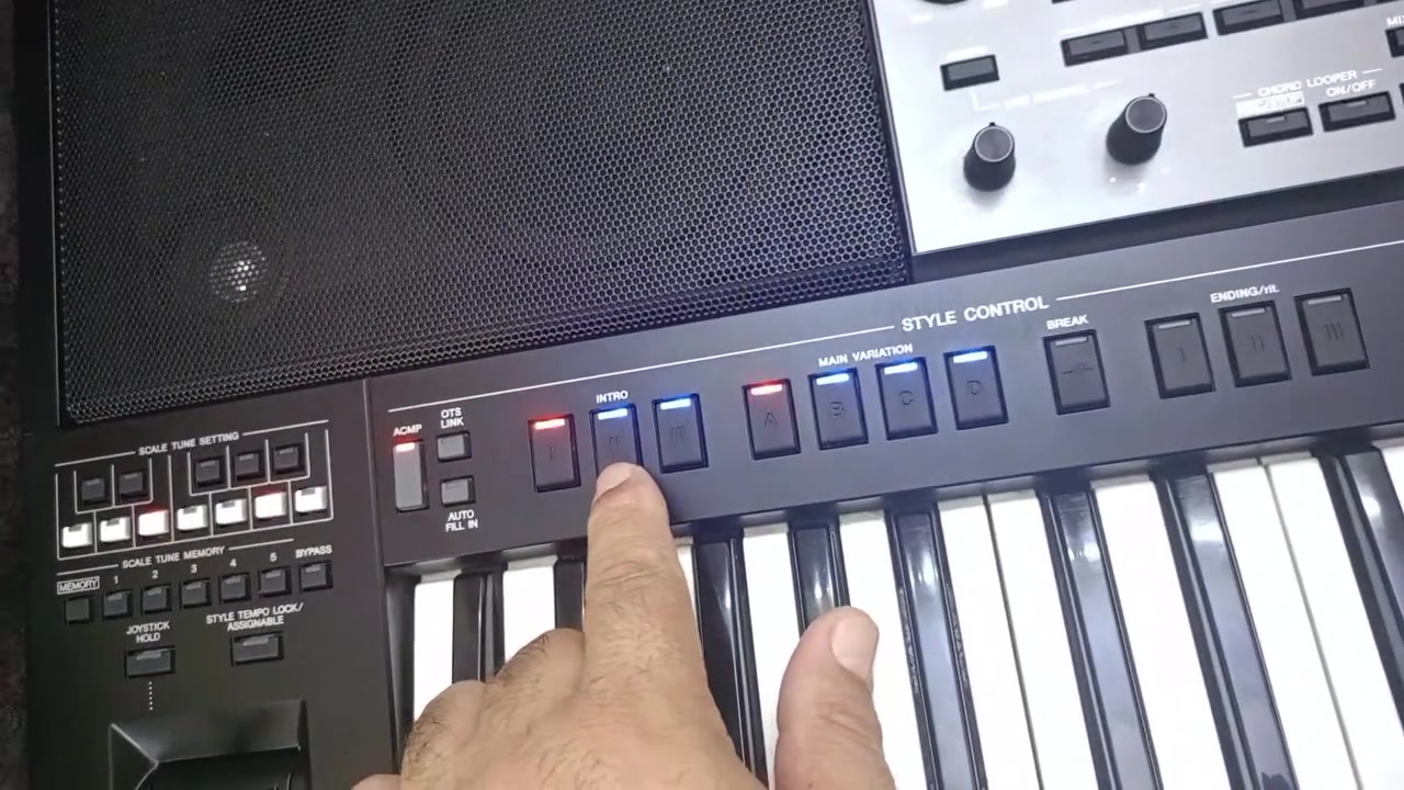 السلام عليكم ياماها 5000 أخو الجديد برنامج فول وجنطه محوله اصليه برنامج عراقي 25 متنوع بي برنامج هواية السعر خاص خابر مكان بغداد الزعفرانيه ***********
