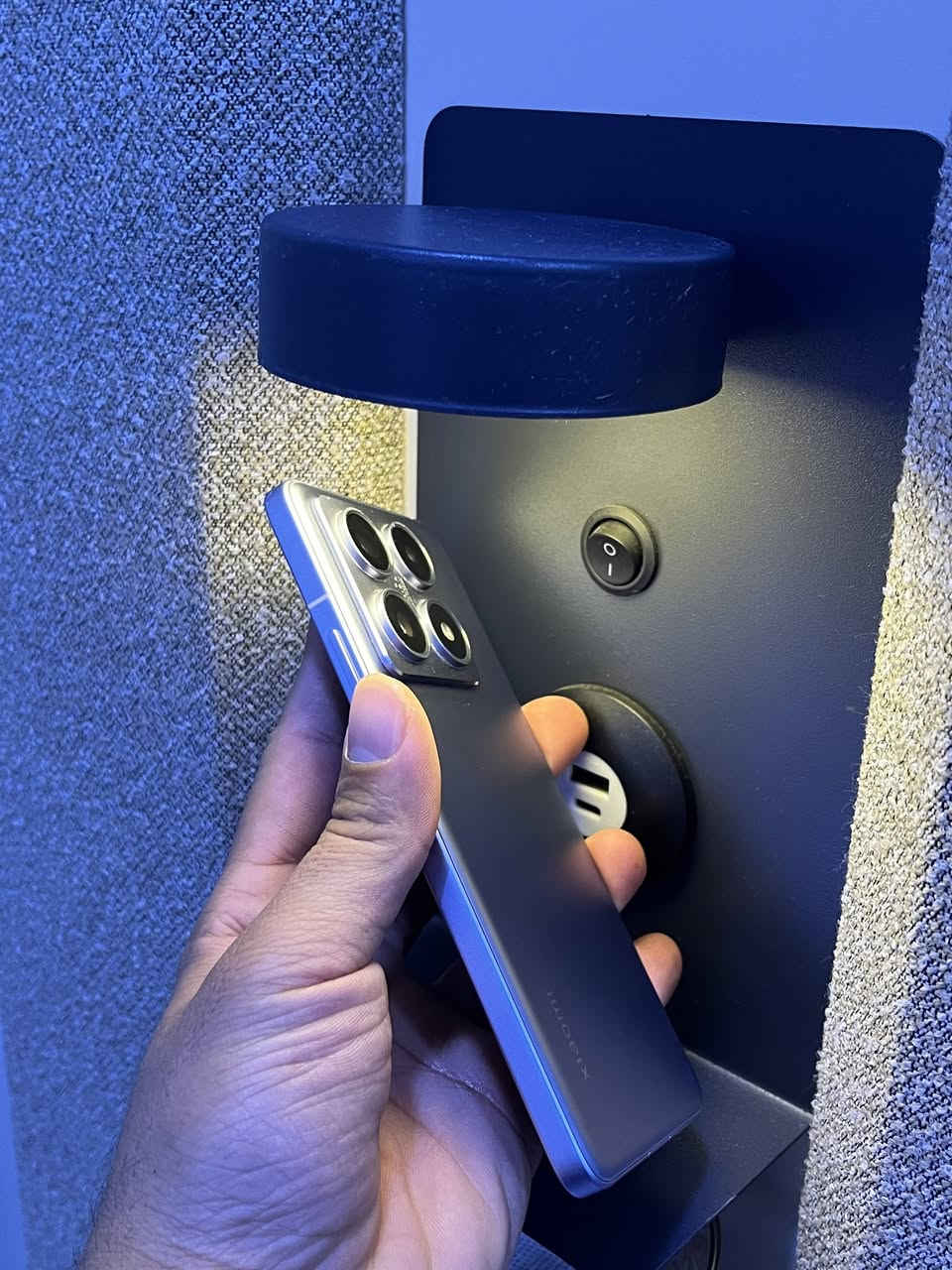 السلام عليكم متواجد واتساب فقط 
***********
Mi 14 t pto 512
بيع او مراوس بشاومي 15t pro أو 15بدون تي
ملاحظة توصيل موجود بس دفع رصيد اسيا 10
