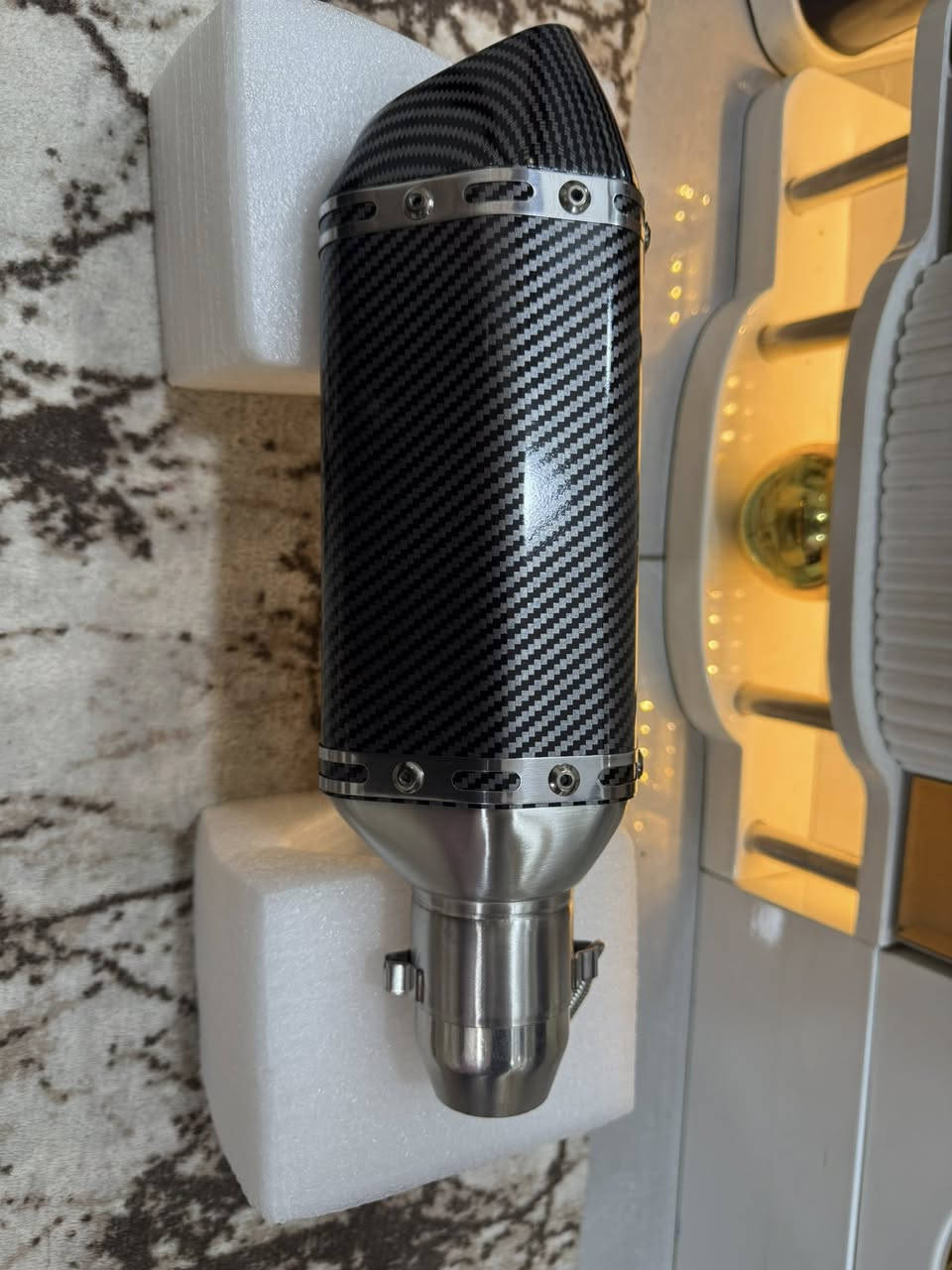 صالنصه كاربون فايبر البيع قيم وخذ ***********
