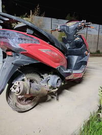 سكنس للبيع وهايه الصور كدامك والشراي يتصل ويدلل ٠٧٧٣٥٣٨٠٥٢٦