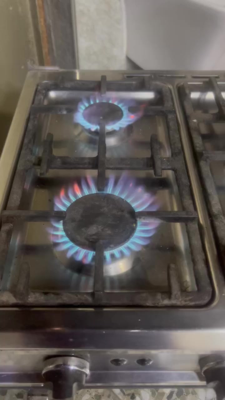 السلام عليكم طباخ 5 عيون ايطالي باب اول كله شغال سعر 350 نفس ماموضح بلصوره


**إذا كنت صاحب هذا الإعلان وتريد حذفه لأي سبب، رجاءا أرسل رسالة إلى الدعم الفني**