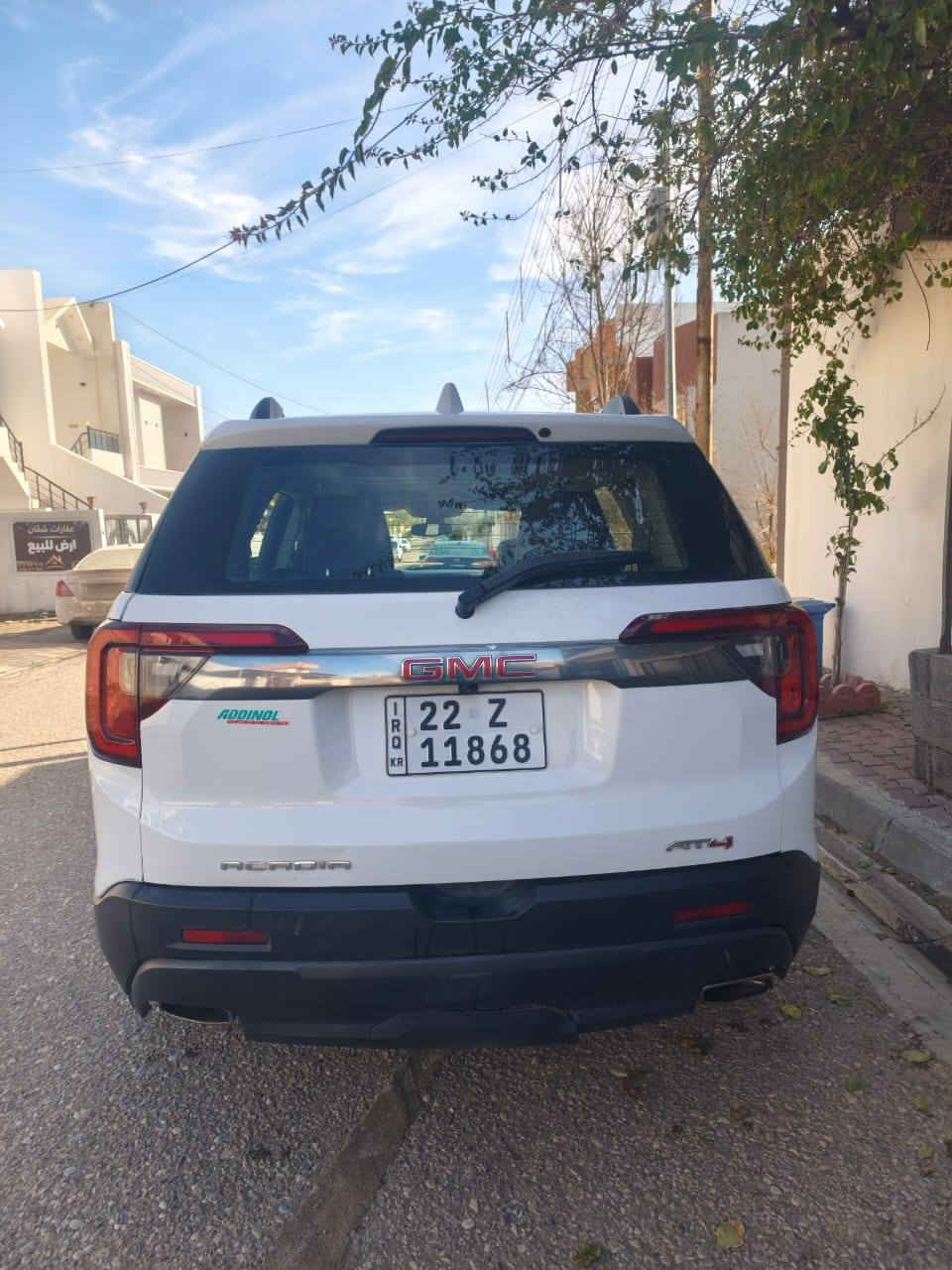 السلام عليكم اخوتي الأعزاء 
GMC  Acadia  #At4 2023
السيارة فول مواصفات اعلى مواصفات gmc بيها
محرك V6 🔥
4x4 
كشنات Vip  تبريد تدفئة 
5 وضعيات قيادة
دبل بانوراما
حساسات
كاميرات ٣٦٠
صندوق كهرباء
كشتات كهرباء +خزن ميموري
داتا شو
ما اطول عليكم هواي مواصفات اعلى مواصفات موجودة بهذا موديل
حادثها خفيف مبدل جاملغين نفس لون
سيارة كلش نظيفة أمانة الله ماشية 22 mi 
رقم أربيل باسمي 

السعر 235
*********** 
*********** أربيل, العراق
