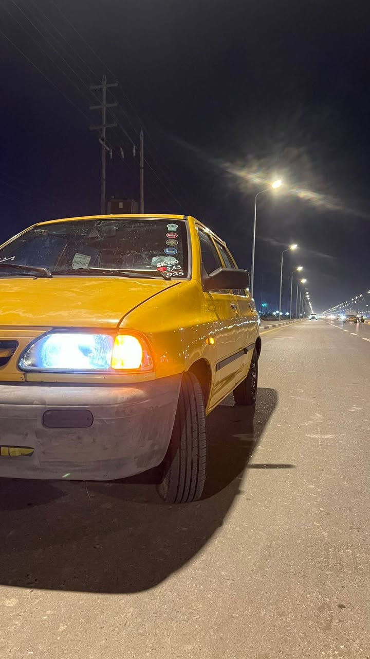 السلام عليكم سايبه مديل 2015 مكفوله السياره بس هلالات رليدلهن لكط السياره بصره تحويل ثاني يوم السنويه بيها 2027 للسفسار اكثر ***********
