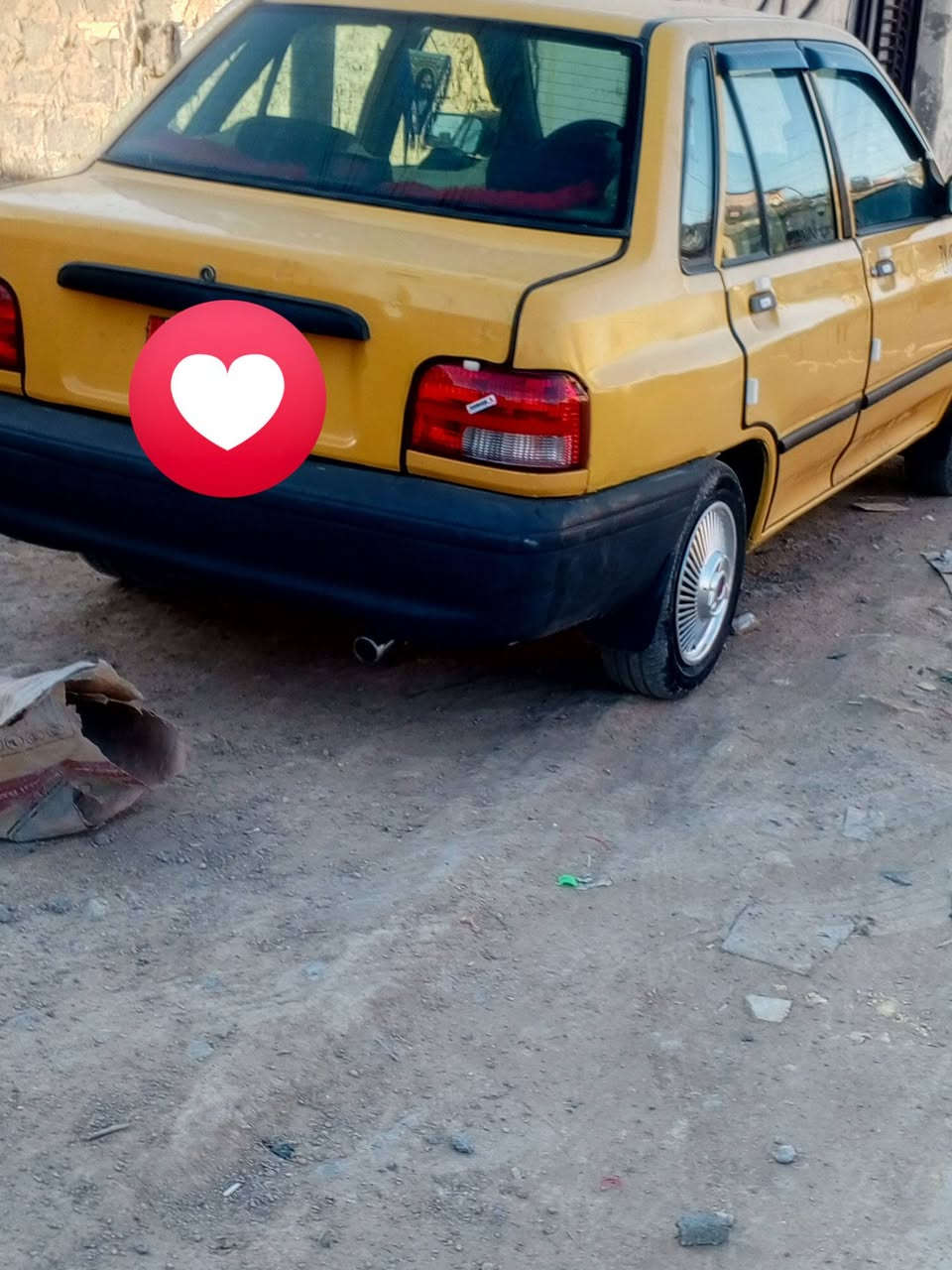 سايبة 2012 سيارة رقم انكليزي نضيفه مابيها اي نواقص  ب اسمي شرط التحويل ثاني يوم هزة جديدة مصفرة محرك ناعم نقصه بس التبريد ما اعرف سبب سعرها 29وبيها مجال كلش بسيط العنوان بغداد الرشاد ***********
