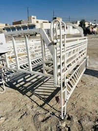 سرير • وزن ثقيل • بابل القاسم