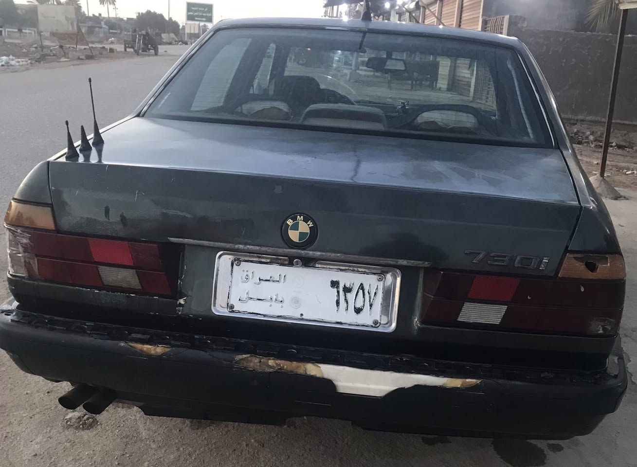 السلام عليكم سيارة BMWموديل ٨٧ رقم بابل صدامي  راعيها بالنجف ما واصلة السيارة جاهزه مكينة وكير  جدد  تدفئة وتبريد  شغالات  حدادية وصدر نظيفات  المكان كربلاء طويريج 
السعر 20$  وبيها مجال حك الجية
للبيع او المراوس الاتصال او المراسلة ع الوتساب 
رقم الهاتف 
***********
