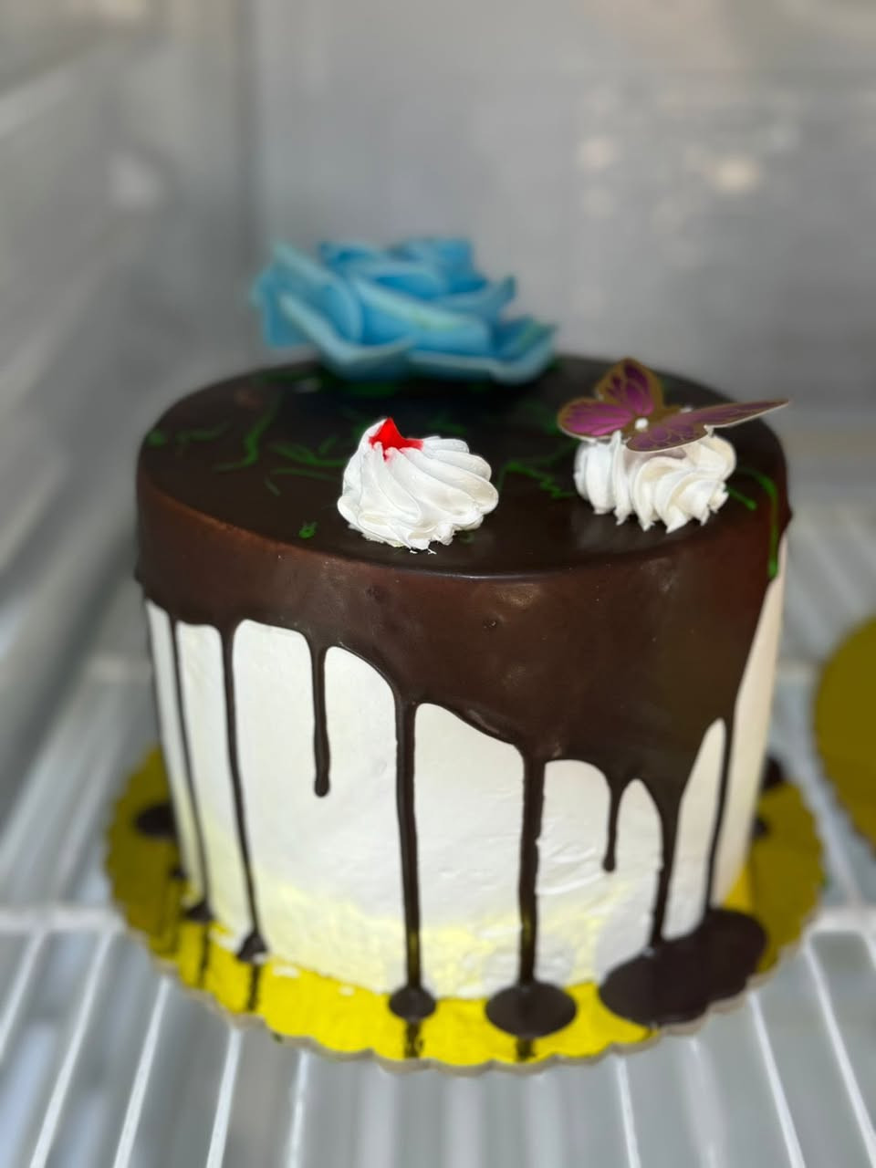 مرحبا زبائنا الكرام
يتوفر كيك وجبة جديدة 🍰سعر(8-10-15)
متواجدين ٢٤ ساعه
📍عنوان :نزله أولاد مسلم مجاور مطعم آدم
ويوجد توصيل ؏ الرقم ‭٠٧٨٥ ٣٠٩ ٩١٠٥‬🚕
