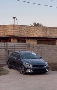 للبيع كيا فورتي جيتي لاين 2023 فول موصفات  عده الكشنات تدفه تبريد موصف...