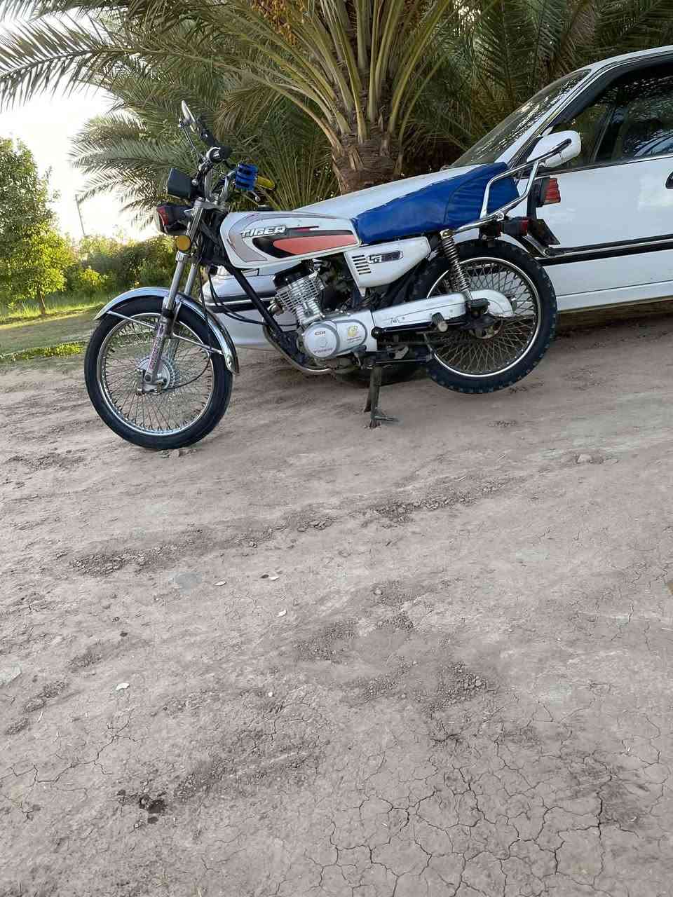 دراجه للبيع تايكر موديل 20 كفاله دراجه شلعه ومعدل شك لكاع اوراقبي
5مدفوع كمرك  سعر 375بي مجال بسيط محرك مامفتوح تلاصيل اكثر خاص مكان الطيفيه ***********
