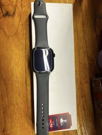 ابل واتش جيل ١٠ • بطاريه ١٠٠٪ • ضمن الضمان