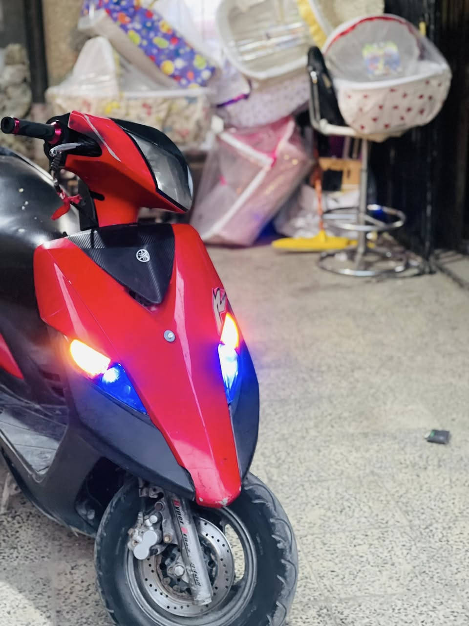 السلام عليكم للبيع ماكس ثعلب 140ماشبه 57الف حقيقي مكينه كفاله بلكارتون كفرات ختم واحد مكينه وكهربائيات جديده دراجه وخير من الله شلعه ومعدل كهربائيات كله شغاله مابيهن نقص دراجه مال جناي الله شاهد تاخذه وتترحملي ترايك وين متريد سعر
(550)رقمي

مكاني بغداد الجديده الامين الثانيه 
 ***********
