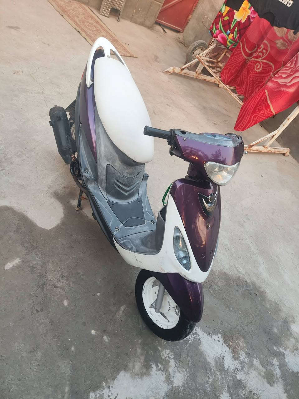 قچمه للبيع الدراجه فول تجي وتشوفها مكاني بصره قضاء المدينه شراي تصل ***********
