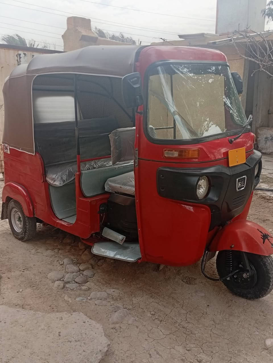 سلام عليكم 18شهر 11البيع رقم ديالي لا صبغ ولا معجون فقط دوس معمرات ***********
