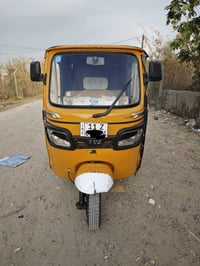 TVS موديل ٢٢  تكتك موديل ٢٢ شهر ٨ مرقم بغداد هزه جديدة باسمي تحويل ثان...