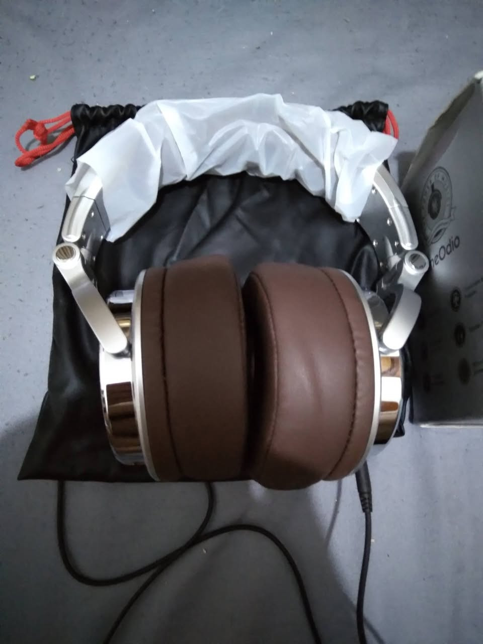 ٥٠ الف
جديد غير مستخدم 
نقص كيبلين اواكس
يوجد توصيل


**إذا كنت صاحب هذا الإعلان وتريد حذفه لأي سبب، رجاءا أرسل رسالة إلى الدعم الفني**