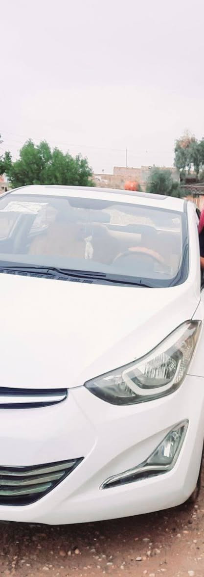 السلام عليكم
سياره النترا2016خليجي مكفول 
تبريد قطعتين 
دشبول لونين فول مواصفات ماعدا البصمه
فتحه اشارة مري نظام ايكو 
تحكم ستيرن 
الرقم ***********
