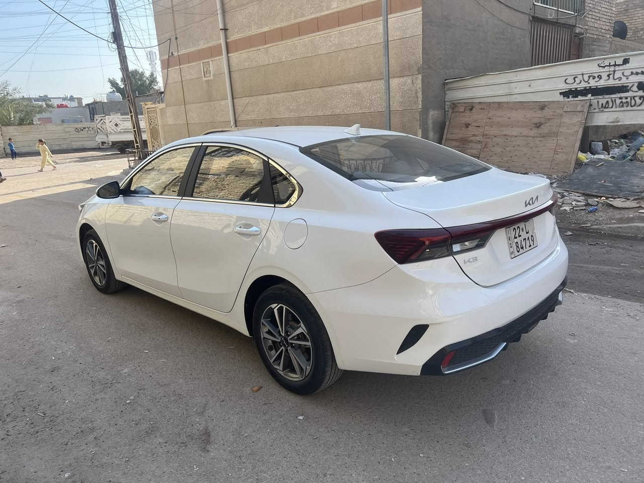 كيا كي ثري K3 موديل 2022
الي تجي فول  مواصفات تحكم ستيرن كامل سلايد فتحة 

محرك 1500 دبل نوزل كير 8 نمر 

رقم اربيل بأسمي تحويل مباشر

 ماشية ٣٩ الف ممتعوبه  سبيرها منازل قابله للزياده 

🔴المواصفات 

✅️فتحة

✅️شاشه كامرة 

✅️تبريد قطعتين + لمس

✅️تحكم ستيرن جهتين 

✅كروز ️مثبت سرعة 

✅️بصمه أبواب و بصمه تشغيل

✅️شاحن واير لس 

✅️شاحن تايب سي شحن سريع 

✅️كير طياره 

✅️يدات نيكل 

✅️شاشه بالكير

✅️لايت لد زينون 3 عدسات متحركة + الخلفي هم لد متصل 

✅ أشاير لكزس️ متحركة 

✅المري الجانبية بيها ️اشاير + هيترات 

✅️صندوك ذكي بصمة ( يفتح عند الاقتراب )

✅️كشنات جلد أبيض وليس أسود 

✅️سايد بريك بصمة

✅️أوتو هولد (auto hold)

✅️درايف مود 4 وضعيات
✅️(sport+eco+smart+comfort)
شاشة عداد دجتل 
وبيها بعد مواصفات 
⬅️ السياره كفاله عامه

 للاتصال  ***********
بي واتساب 

السعر 135 ورقة وبيها مجال حق الجيه

 📌 المكان بغداد البياع  التراث
