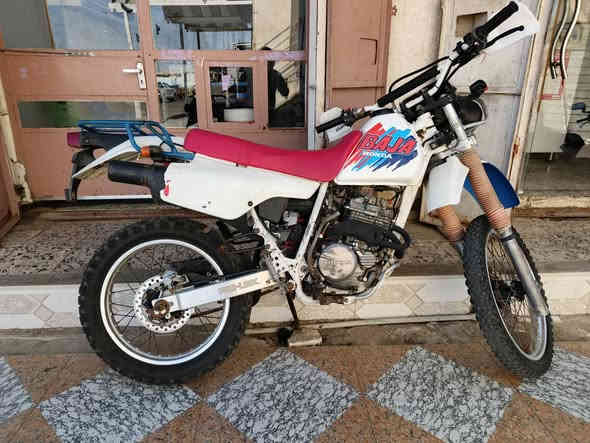 السلام عليكم بسبب الوعود الكاذبه اعيد النشر هونده باجه للبيع مبدل بيه بس رنكات ولباقي مكفول حلوه مانقصه شي السعر14ورقه وبيه مجال للشراي رجان المايشتري لايخابر رجائن ميسان قضاء كميت ‏‪***********‬‏ او مراوس حسب القناعه
