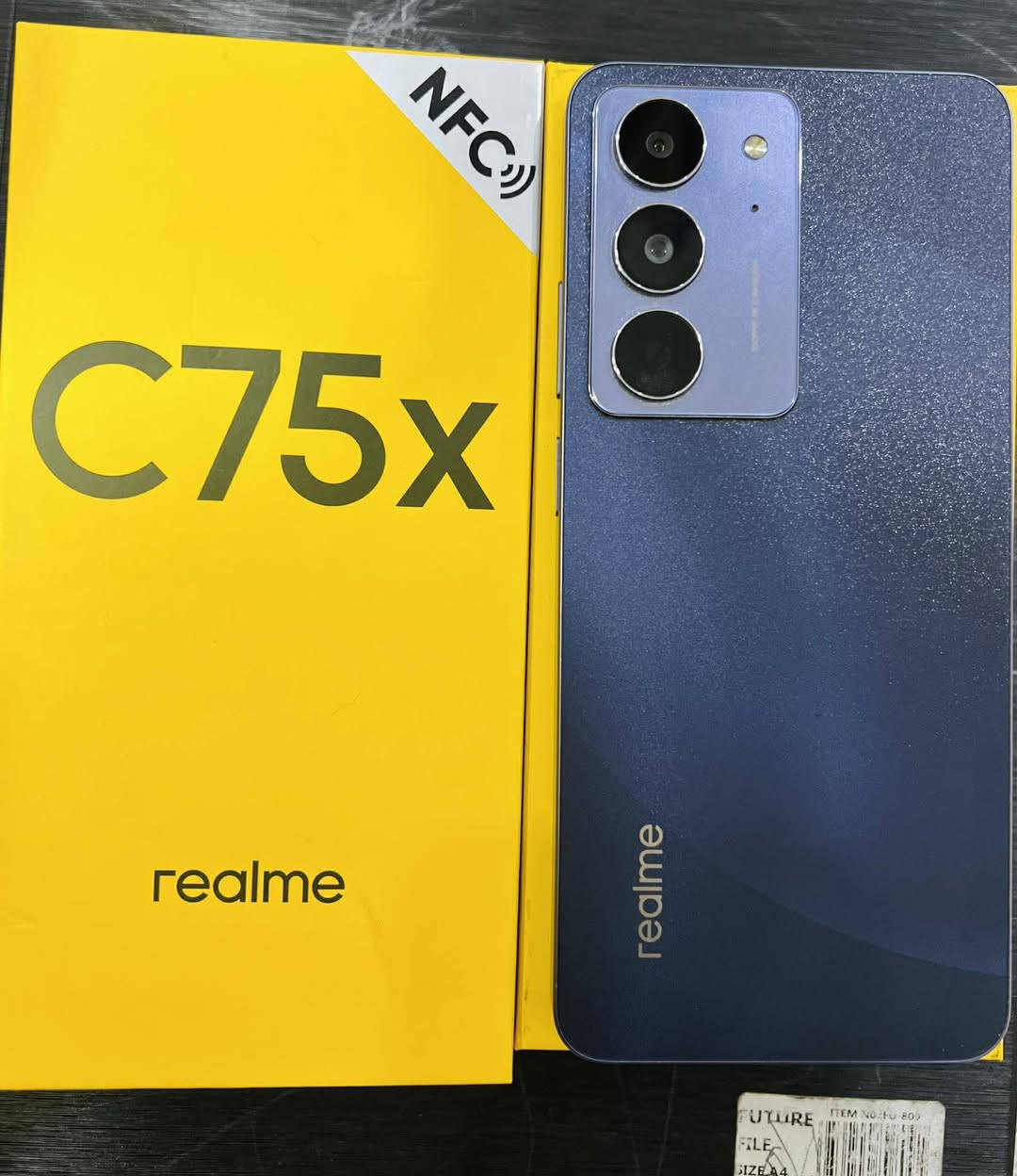 ريلمي c75x 
بوبجي 60فريم 
ذاكره 256
جهاز مكفول من زلغ 
مستخدم قليل 
للبيع او مراوس 
السعر 180وبيه مجال كلش قليل 
***********
