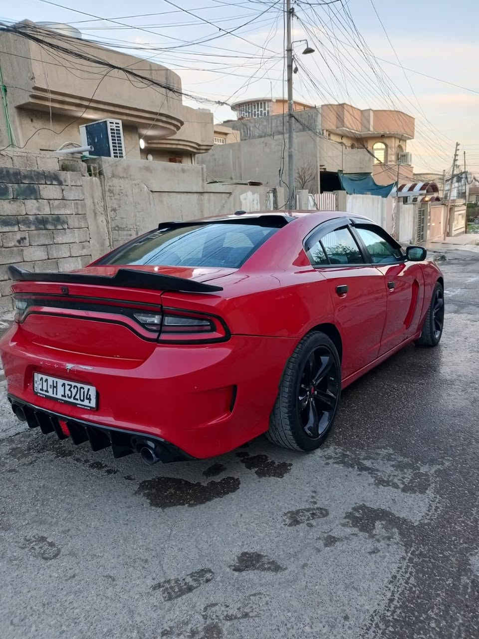 ***********
2016
سياره بلا معجون وسعر خاص وكله شرط طخم تايه عليها جديد...
