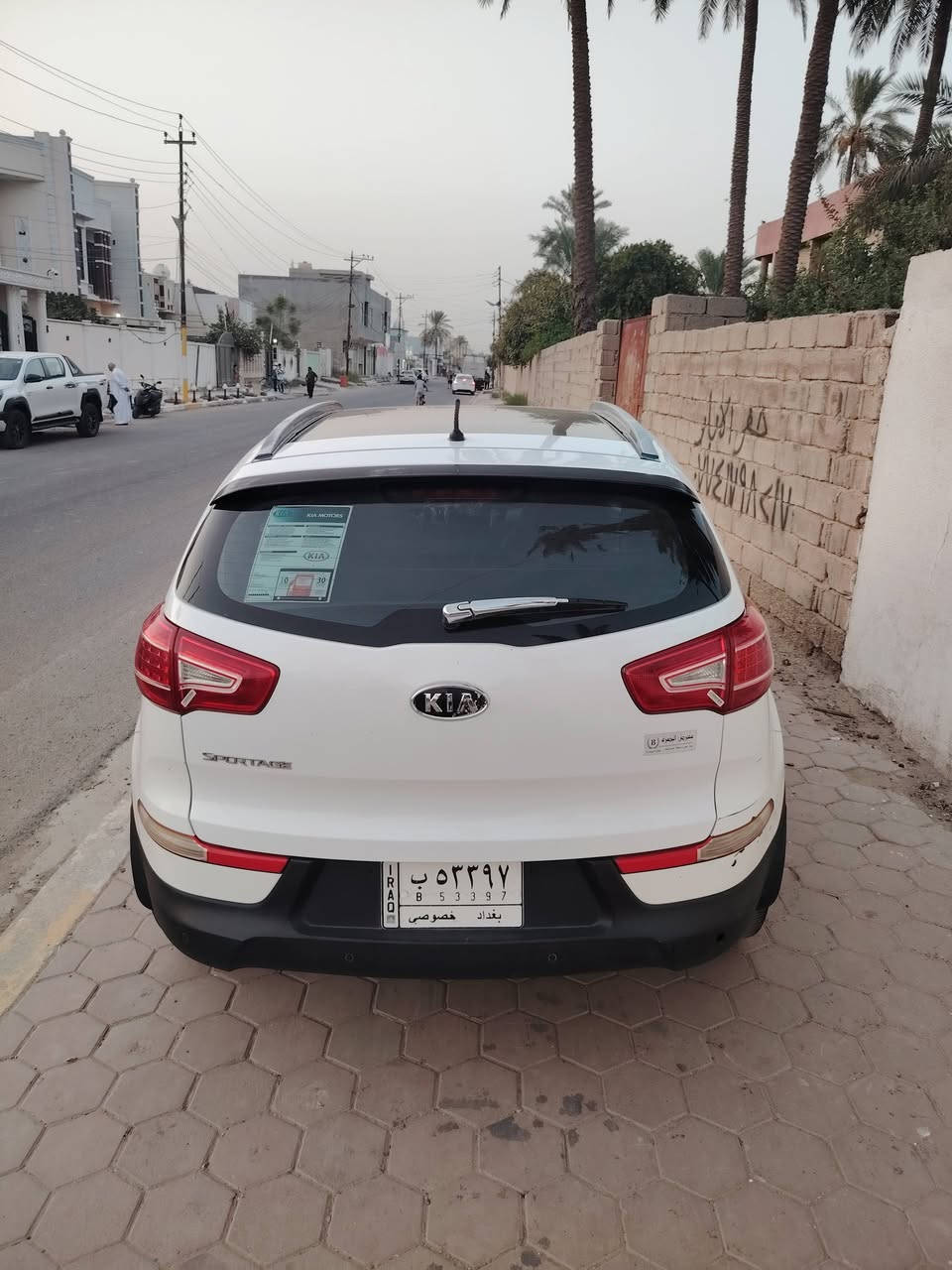 كياسبورتج للبيع خليجي رقم بغداد السعر١143  مجال بسيط سياره جديده محرك وكير مكفولات باقي مكفول كلشي بل سوك موجود تعال شوف بعينك اسبير منازل السيارة ماشيه 155 موديل 2013
محرك ٢٠٠٠٠ دوش
تحكم ستيرن
كامره حساس
انظمه قياده
مري شفط
لايت زنون
الموصفات المعروفه مكان سياره بغداد المدائن سلمان باك 
***********
