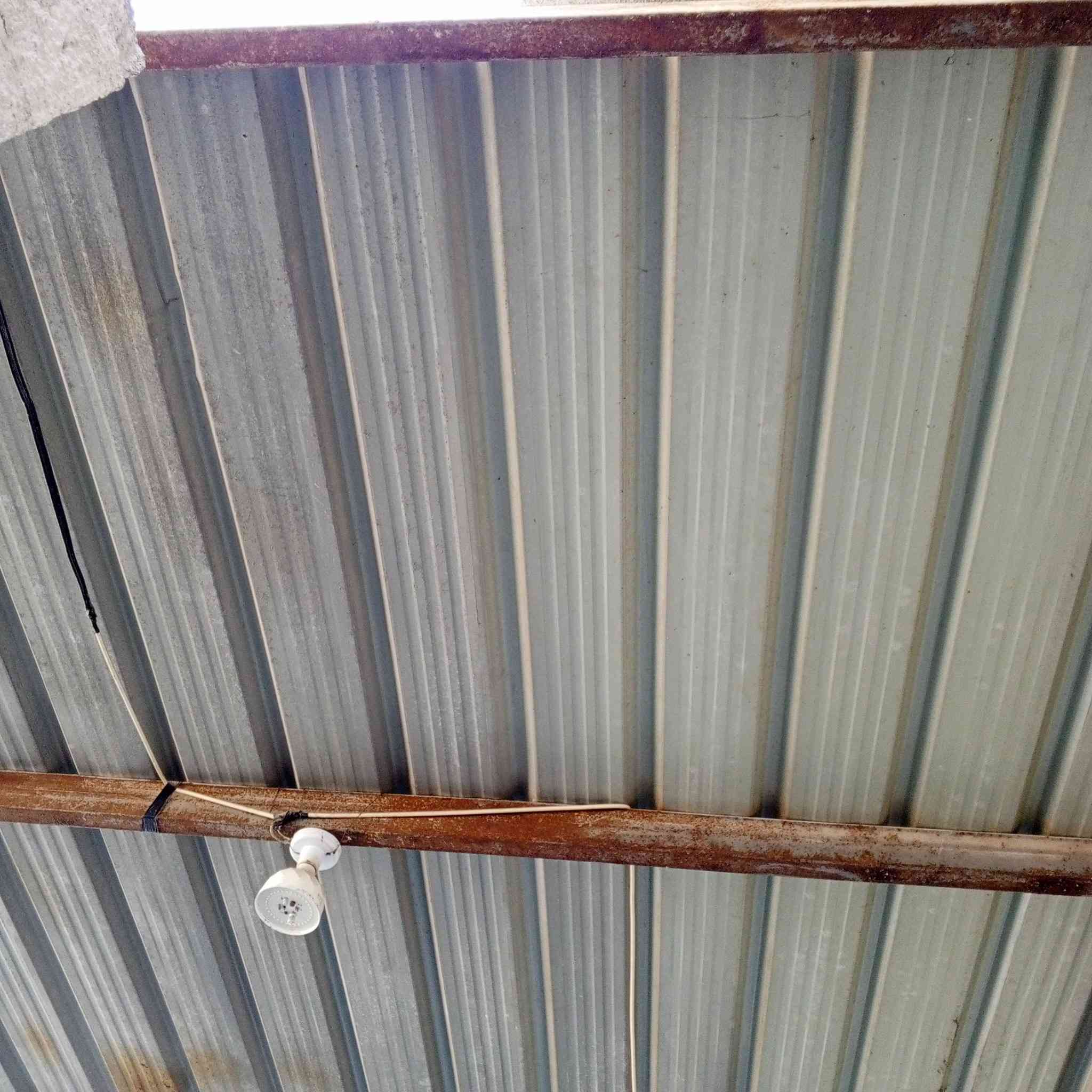 قمرية العام فصلناهة درجة اولا طول6متر عرض3 اريدهة 350عنوان بغداد قضاء الحسينية***********
