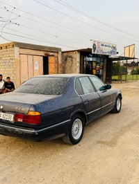 735 اصل بليته وسنويه باسمي موديل 90 مستعجل على بيعها عندي ضرف ومستعجل ...