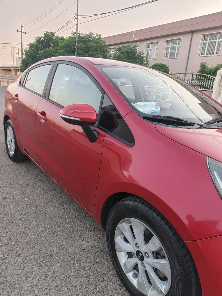 Kia Rio 2017لون احمر 
الضرر:سليمه مابيه لا صبغ ولا ضربه السياره كلين 
الممشه:98الف 
المواصفات تحكم استيرن مثبت سرعه وبعض المواصفات مثل مموضح بل صوره 
حجم المكينه :14 
كير ومكينه :ابشرط 
السياره رقم اربيل تحويل مباشر ابسمي 
العنوان اربيل 
سعر السياره :115$ أربيل, العراق


**إذا كنت صاحب هذا الإعلان وتريد حذفه لأي سبب، رجاءا أرسل رسالة إلى الدعم الفني**