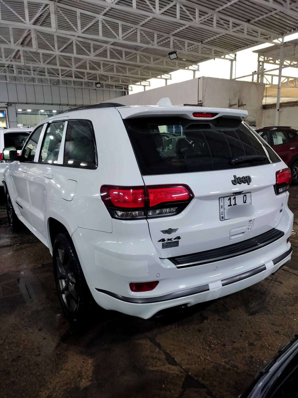 السلام عليكم للبيع جيب S 2020  خليجي مال شركة هارلم السياره جديده مكفولة كفالة عاممم السياره ماشيه 52 الف السياره بعد بل فابلون شركة  السياره فول الفول  صندوق كهرباء فتحات بنيد وباقي مواصفات الجيب المعروفه السياره جاهزة وباسمي وتحويل ثاني يوم للاستفسار الاتصال ***********
