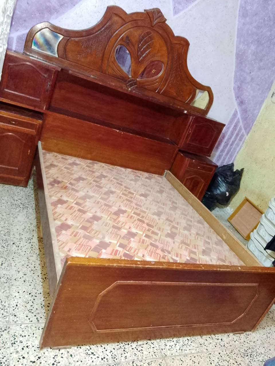 چرباية كاملة السعر 135 وبها مجال ***********
