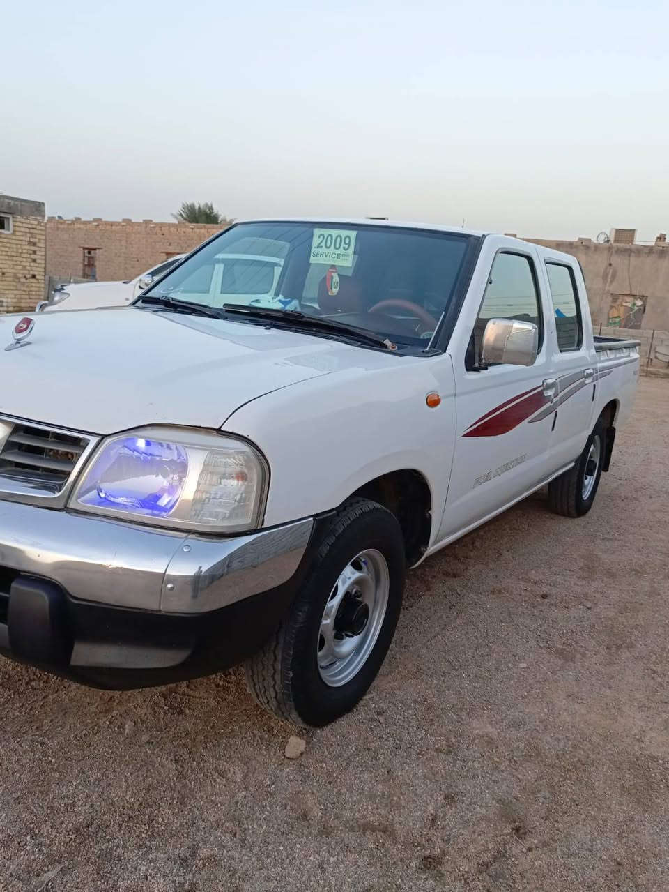 سلام عليكم بيك اب نيسان 2009ياباني
سياره مكفٕوله وجاهزه محرك كير اكسن شرط حداديه تخم تاير 

 جـديــد.رقـم ذي قٕار مشـروع وطنـي  سعـر 105شراي يتصـل 

***********مكـلف بلنـشـر ؟.
