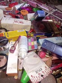 كلهن • مكياج