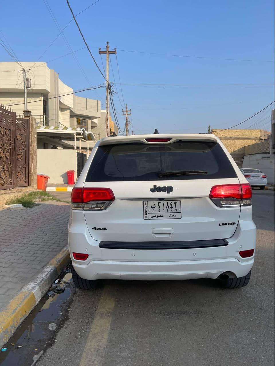 مواصفات الاريدو المعروفه سياره ماشيه 100الف ميل موديل 2018حادث قطعتين بسيطه صور الحادث موضحه بالمنشور 
*********** الصويرة, واسط
