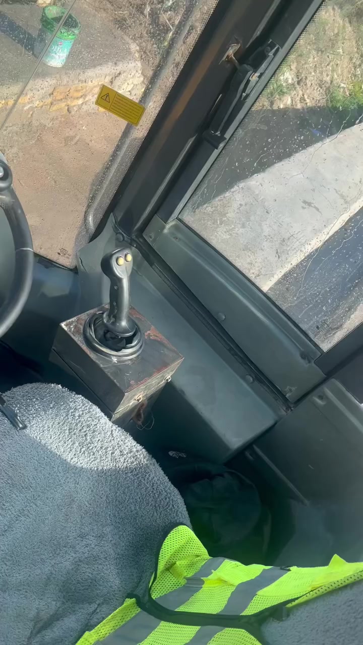 للببع موديل 20.
نوع LC

حجم 26
محرك كمنز جديد 
منفيس يترقم 
السعر 130
***********
 مكاني ناصريه
شطره
