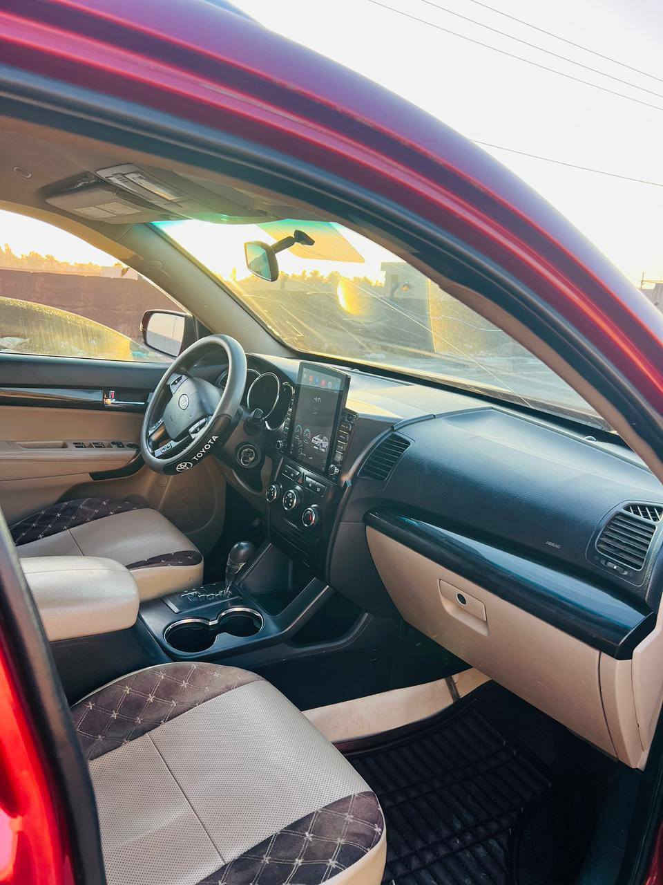 سلام عليكم سارنتو لبيع موديل 11 محرك 6 صار سبوع من شديتلها محرك ب صندوك لا روجز صبح ولا اي شي مكنيه حاويه سبعه راكب تبريد 3 قطع وارد امريكي حادثها جاملغ مال صدر  وبنيد تخم تاير باتري جديد صدر كدام جديد سيارة جاهزة من كلشي السعر 127 وبيها مجال حك جيه الاتصال***********
