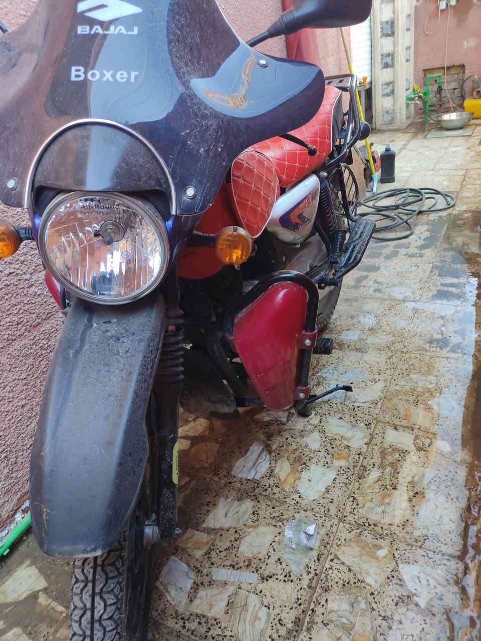 سلام عليكم دراجة موديل 21 نضافة 95٪ بغداد الحسينية دراجة برغي ما مفتوح جديدة معنى الكلمة ماشية 25 ألف ***********
