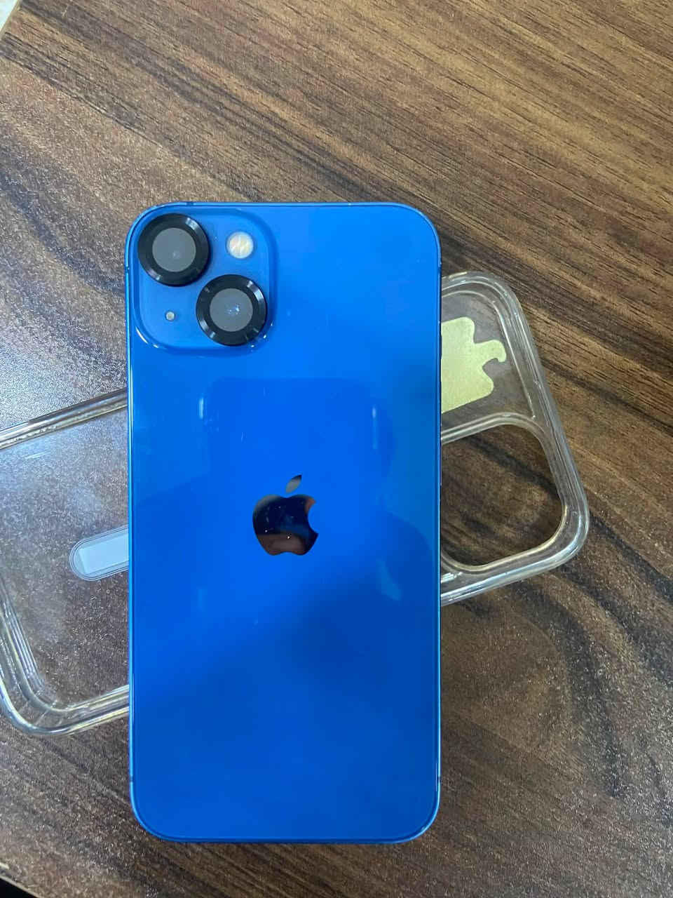 السلام عليكم اخوان 🤝
ايفون 13 عادي📱
ذاكره 128gb💽
لون ازرق💙 
بطاريه 74%🔋
الجهاز كلشي بي شغال و الجهاز بطاريه خدمه يعني بلاديه ممبدله مبدل شاشه بس و بيهة فطور بالكلاس تريد تبدلهة سعرهة رخيص او تخلي على وضعه و تستعمله فيس ايدي شغال كامرات الجهاز تخبل و كلشي بي شغال✅
مكاني بغداد الدوره📍
السعر 280 الف💸
للاستفسار آكثر تفضلو خاص او اتصلو على الرقم بي واتساب 
***********

