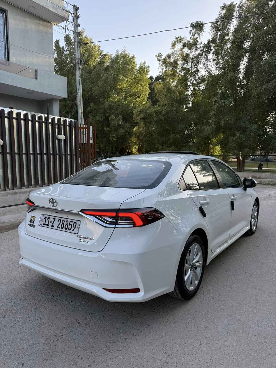 السلام عليكم للبيع تيوتا كورلا 2024 فول مواصفات
السيارة شكل الخليجي محرك هايبرد

 رقم بغداد مكفولة من الصبغ وبارد والتبديل 

ماشية 28.000k 

السعر المطلوب 148 ورقة وبيها مجال بسيط 

  مواصفات السيارة 

1.بصمة

2.شاشة كبيرة

3.فتحة سقف 

4.ويل كب 

6.اشاير بالمري

7.كروز سرعة

8.تحكم ستيرن

9.حساس ضغط الاطارات

10.لايت زنون

11.بك لايت لد

12.نضام ترحيب

13.محرك 1800

14.Aux

15.Bluetooth

16.Usb

17.Gbs

18.كشنات جلد احمر

19.رادار

20.قطعتين تبريد

21.درايف مود ثلاث وضعيات للقيادة

(Eco-Sport-Contort)

22.بصمة ابواب

23.كامرة

للاستفسار اكثر الاتصال على الارقام أدناه⬇️

مكان السياره الدوره 

***********
